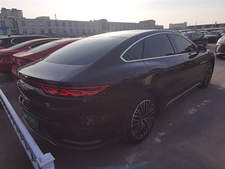 Фото 7 - BYD Han