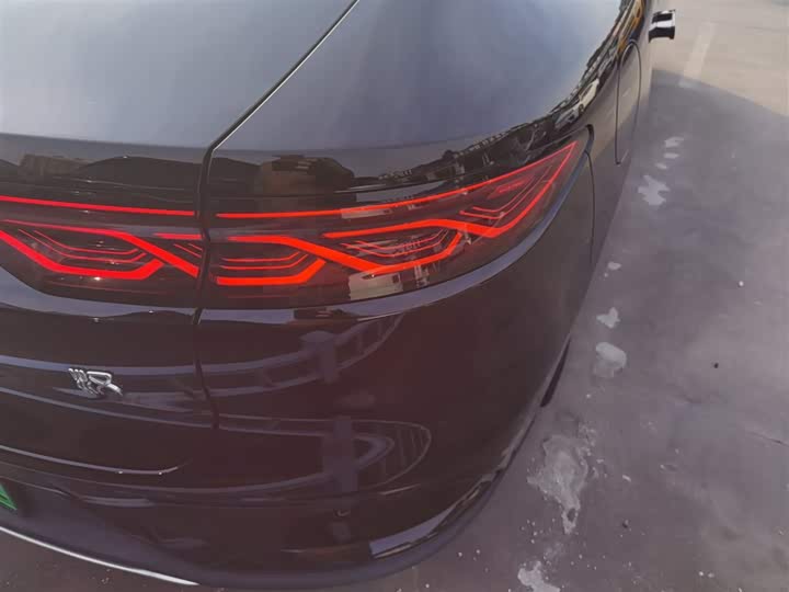 Фото 8 - BYD Han