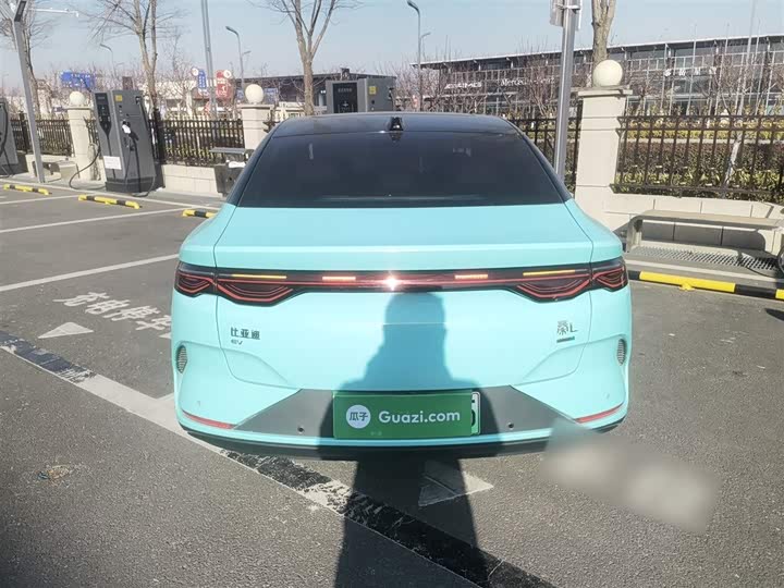 Фото 6 - BYD Qin L