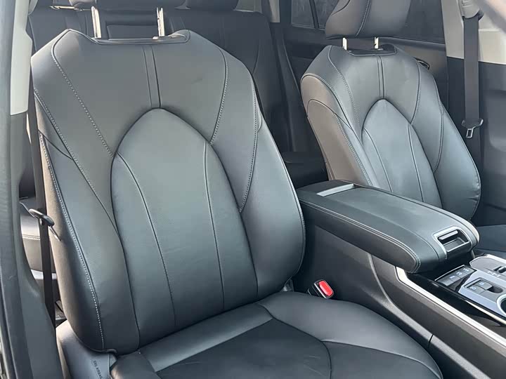 Фото 6 - Toyota Highlander