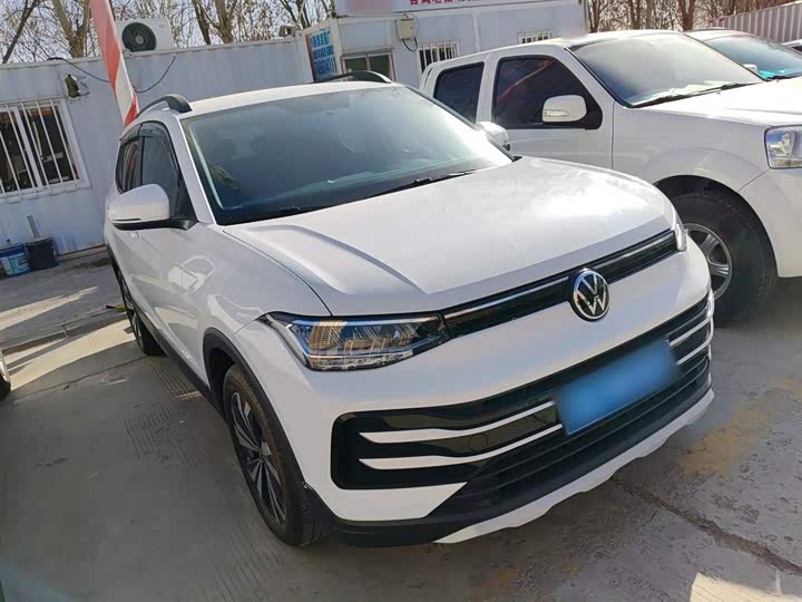 Фото 4 - Volkswagen Tharu