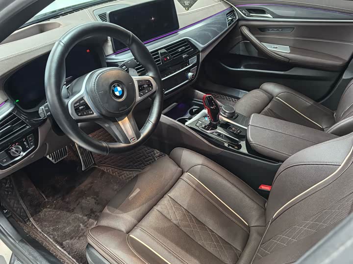 Фото 8 - BMW 5 Series