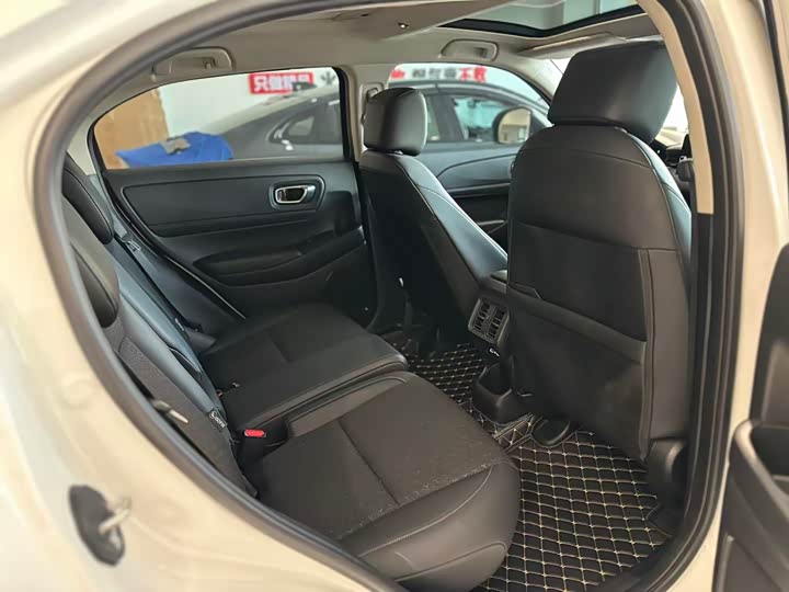 Фото 7 - Honda XR-V