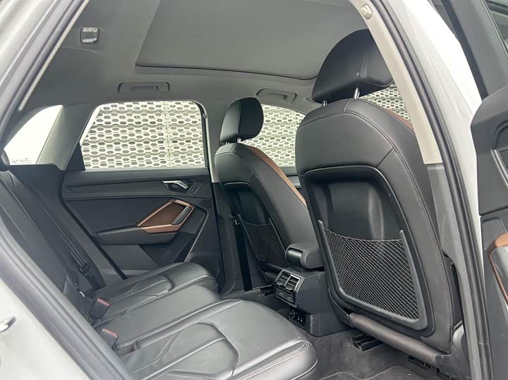 Фото 9 - Audi Q3