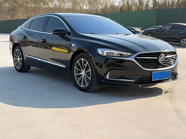 Фото 3 - Buick LaCrosse