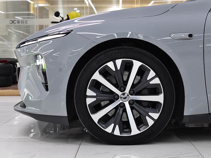 Фото 6 - Nio ET7