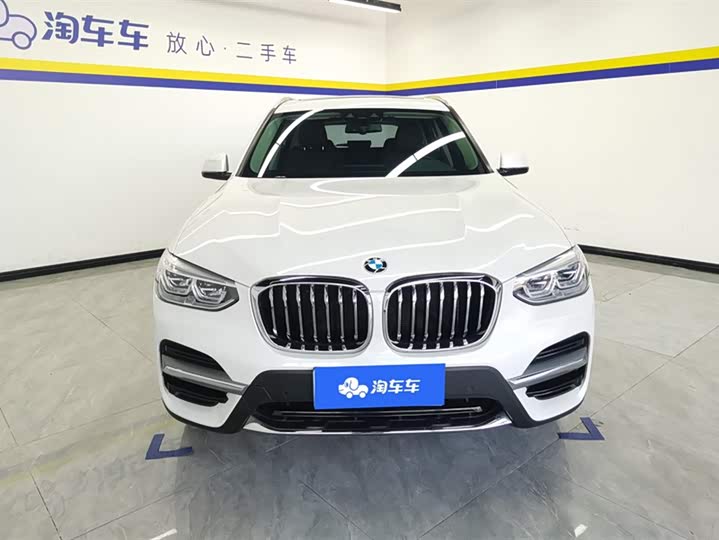 Фото 2 - BMW X3