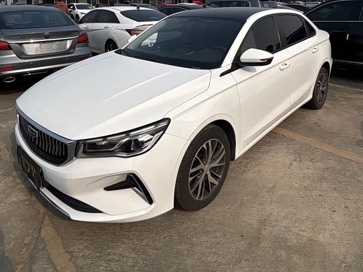 Фото 3 - Geely Emgrand