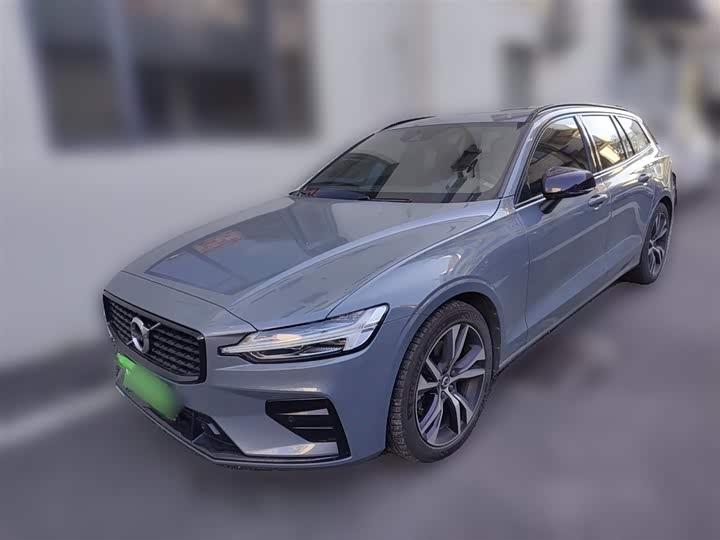 Фото 2 - Volvo V60