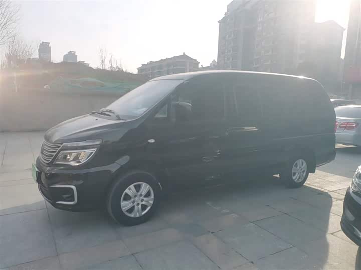 Фото 5 - Dongfeng Forthing Lingzhi M5