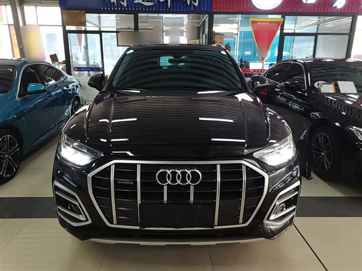 Фото 3 - Audi Q5L