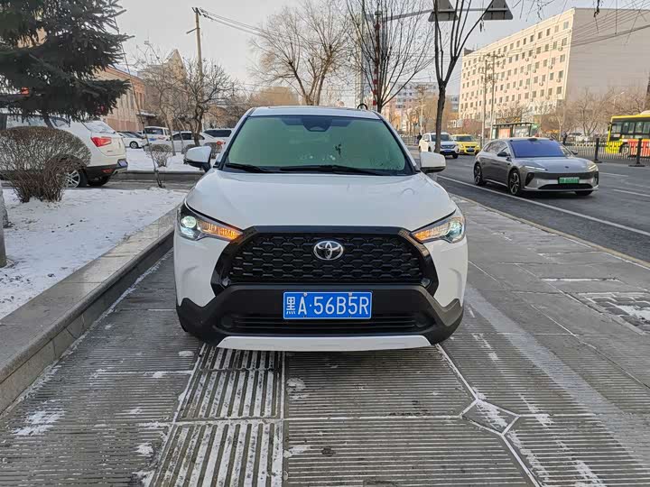 Фото 3 - Toyota Corolla Cross