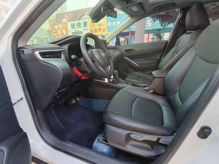 Фото 7 - Toyota Corolla Cross