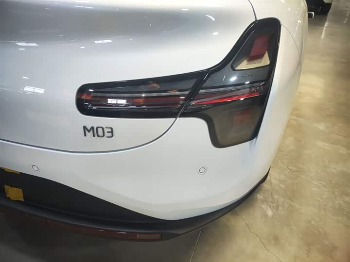 Фото 8 - XPeng Mona M03