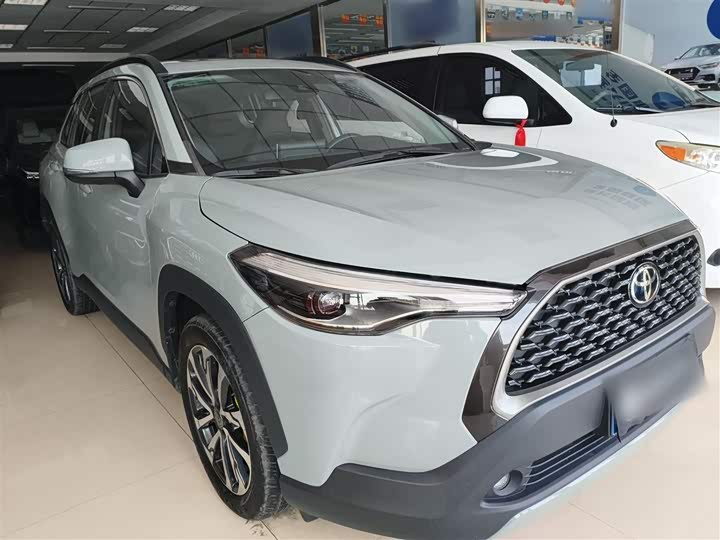 Фото 4 - Toyota Corolla Cross