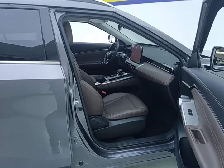 Фото 7 - GAC Trumpchi GS4