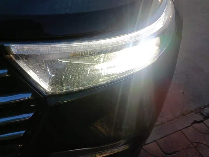 Фото 5 - Ford Explorer