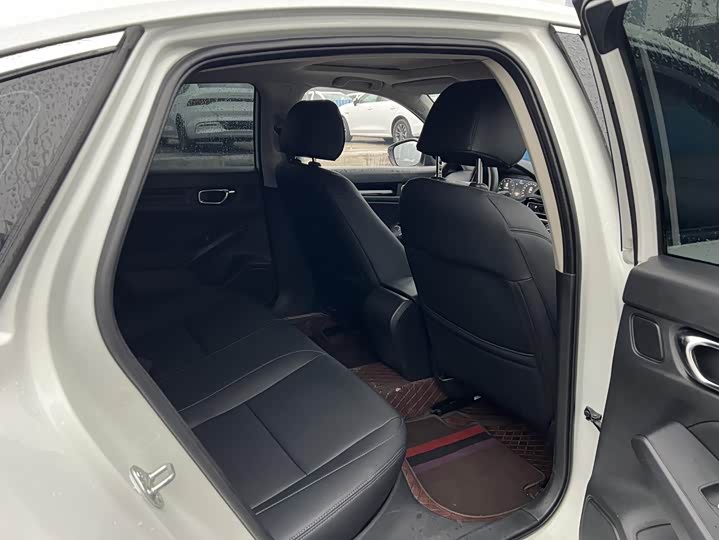 Фото 6 - Honda Civic