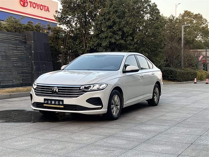 Фото 1 - Volkswagen Lavida