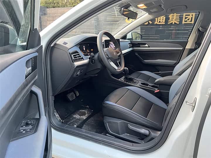 Фото 4 - Volkswagen Lavida