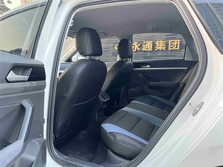 Фото 6 - Volkswagen Lavida