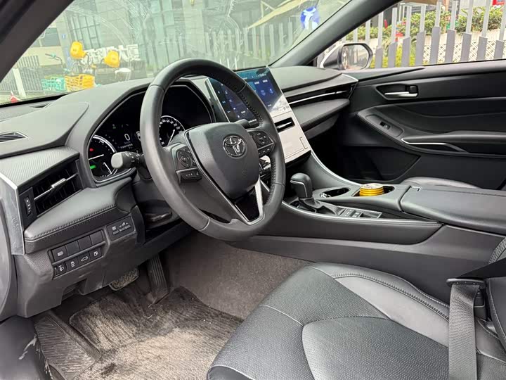 Фото 7 - Toyota Avalon