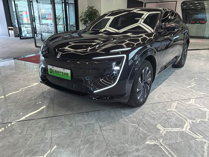 Фото 1 - Avatr 07