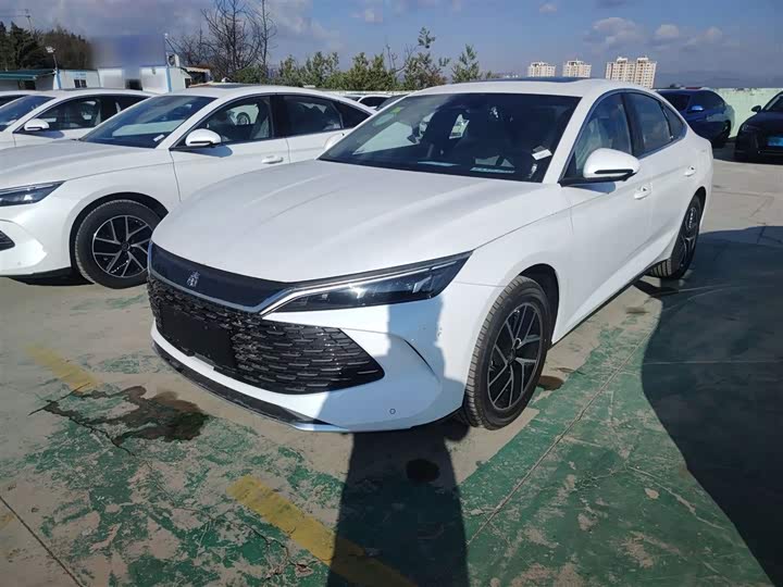 Фото 2 - BYD Qin L