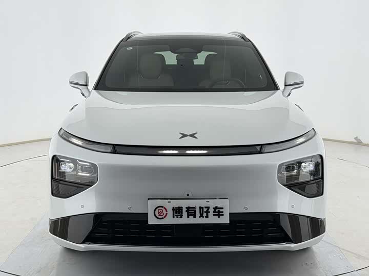 Фото 2 - XPeng G9