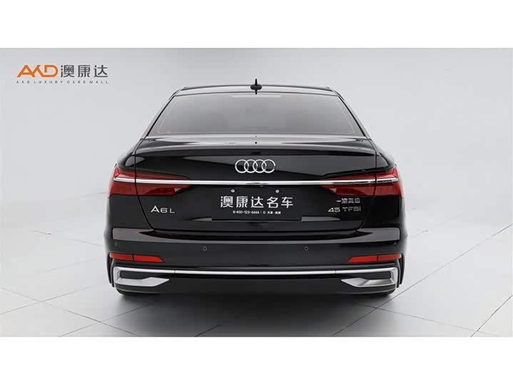 Фото 4 - Audi A6L