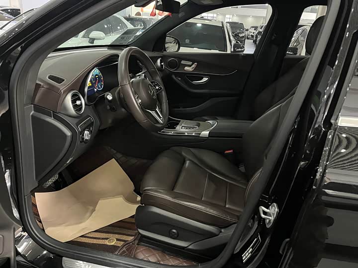 Фото 6 - Mercedes-Benz GLC-Class