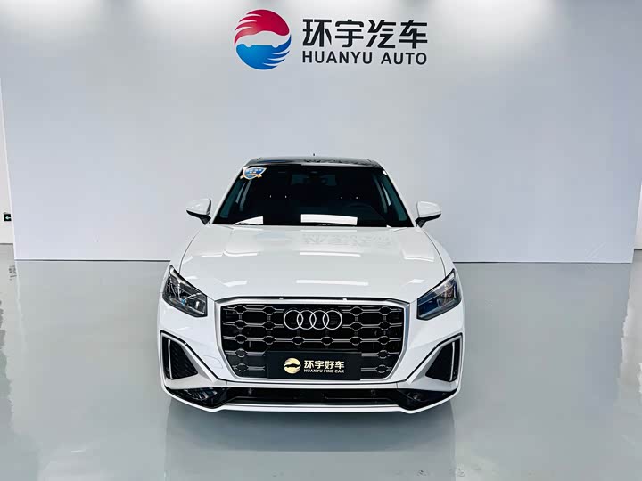 Фото 2 - Audi Q2L