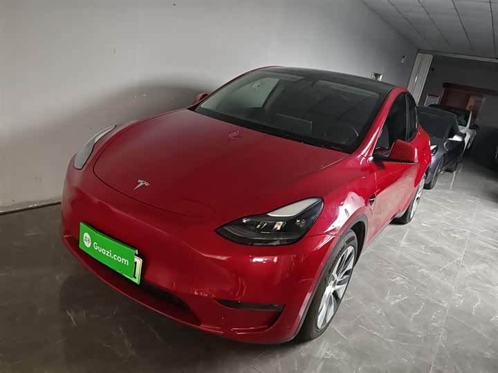 Фото 2 - Tesla Model Y