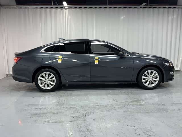 Фото 9 - Chevrolet Malibu XL