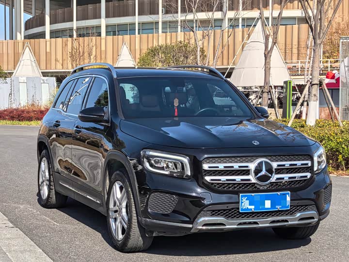 Фото 3 - Mercedes-Benz GLB-Class