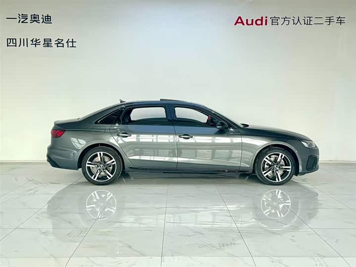 Фото 3 - Audi A4L