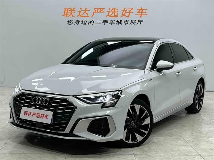 Фото 1 - Audi A3