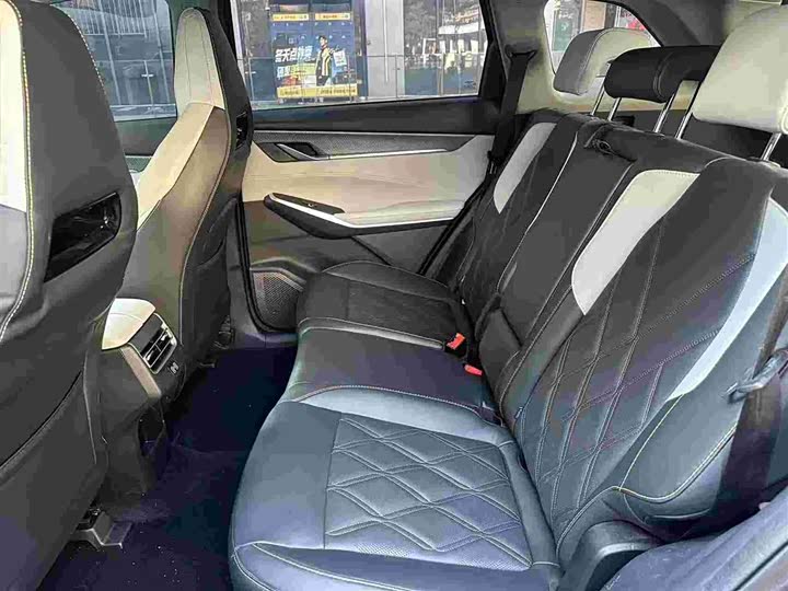 Фото 7 - Changan CS75 Plus