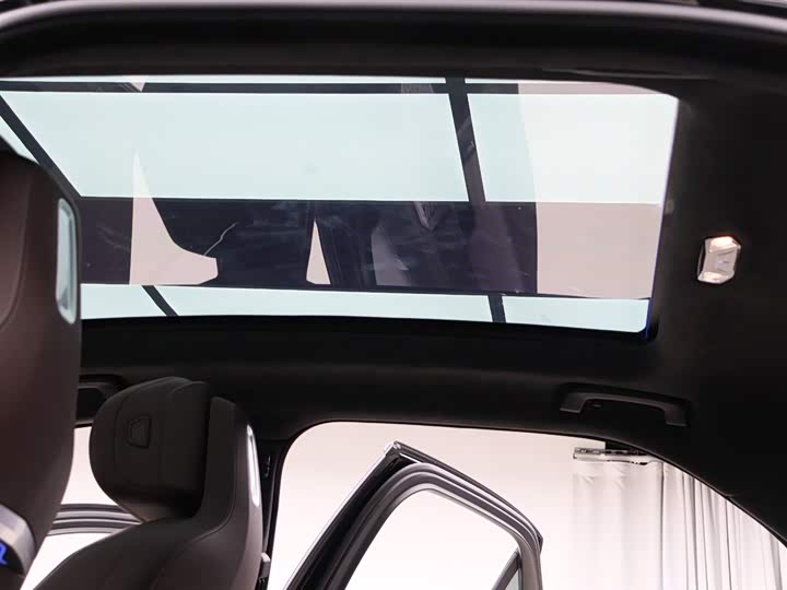 Фото 6 - BMW 7 Series