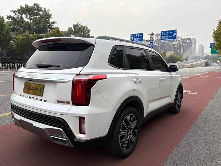 Фото 7 - Kia Sportage GT-line