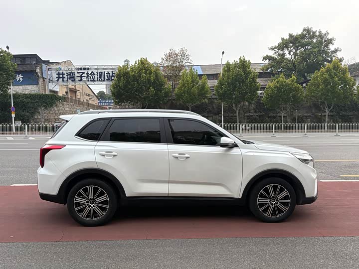 Фото 8 - Kia Sportage GT-line