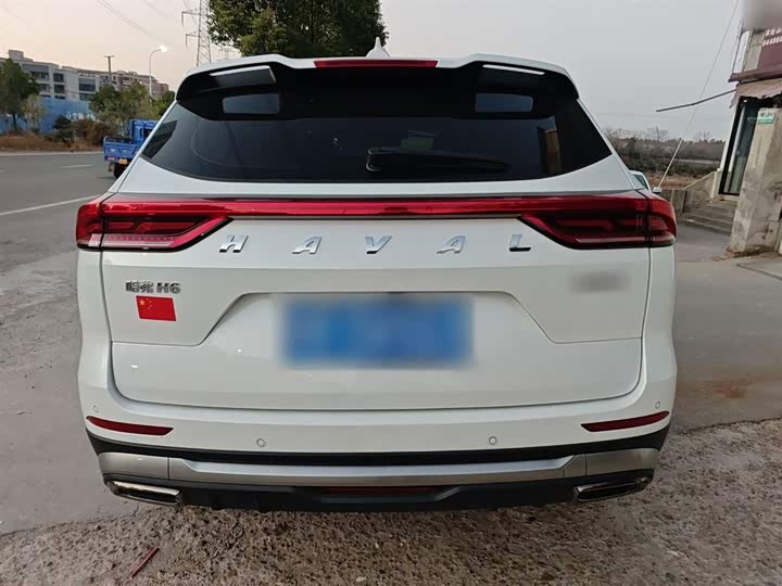 Фото 6 - Haval H6