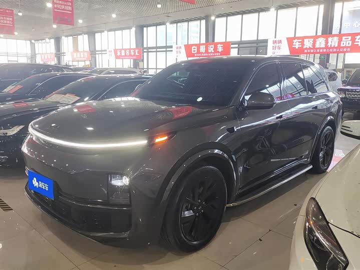 Фото 1 - LiXiang L8