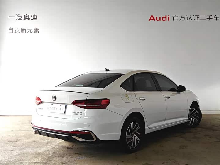 Фото 3 - Volkswagen Lavida