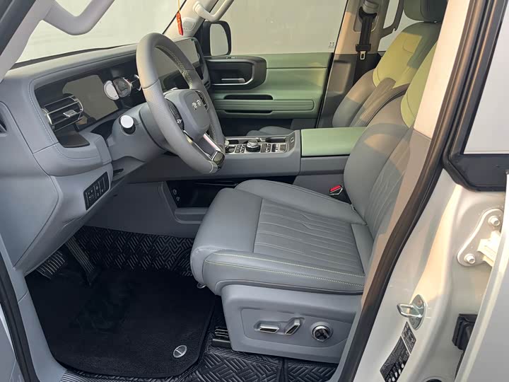 Фото 8 - BAIC Beijing BJ40