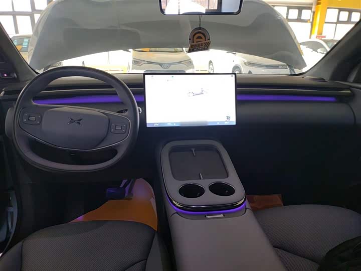 Фото 9 - XPeng G7