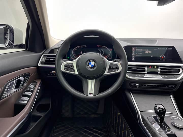 Фото 9 - BMW 3 Series