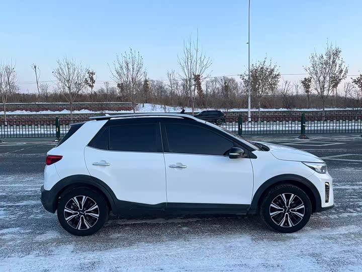 Фото 4 - Kia KX1