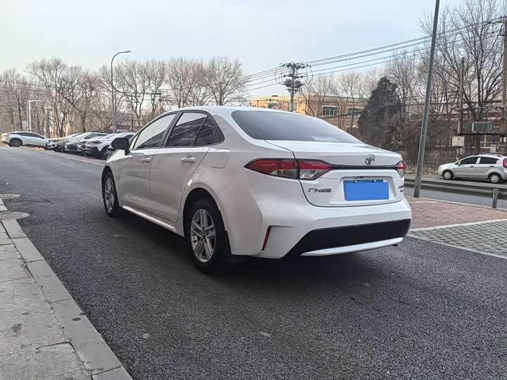 Фото 4 - Toyota Levin