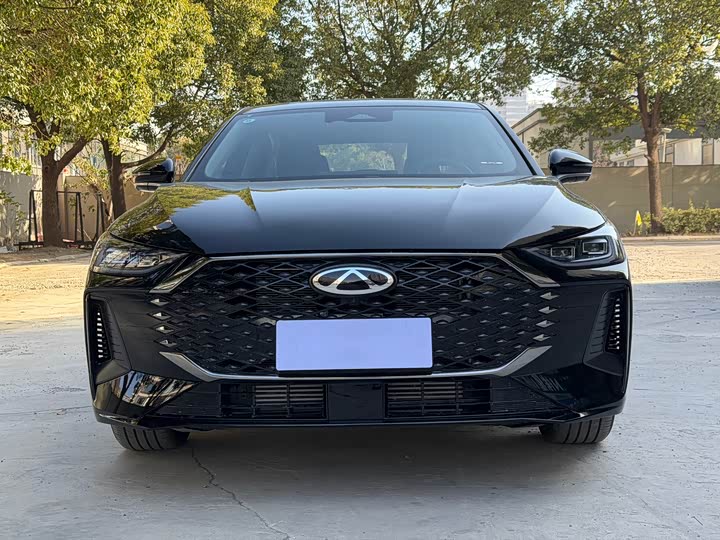 Фото 2 - Chery Arrizo 8 Pro